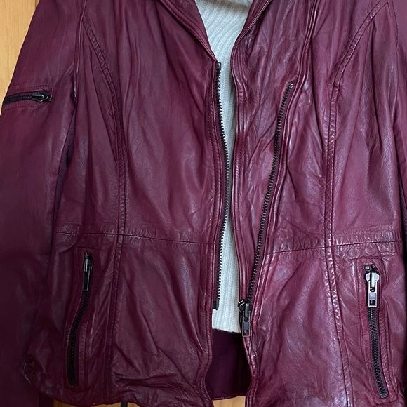Muubaa Stunning Burgundy Leather Jacket 6 US - Picture 8 of 8